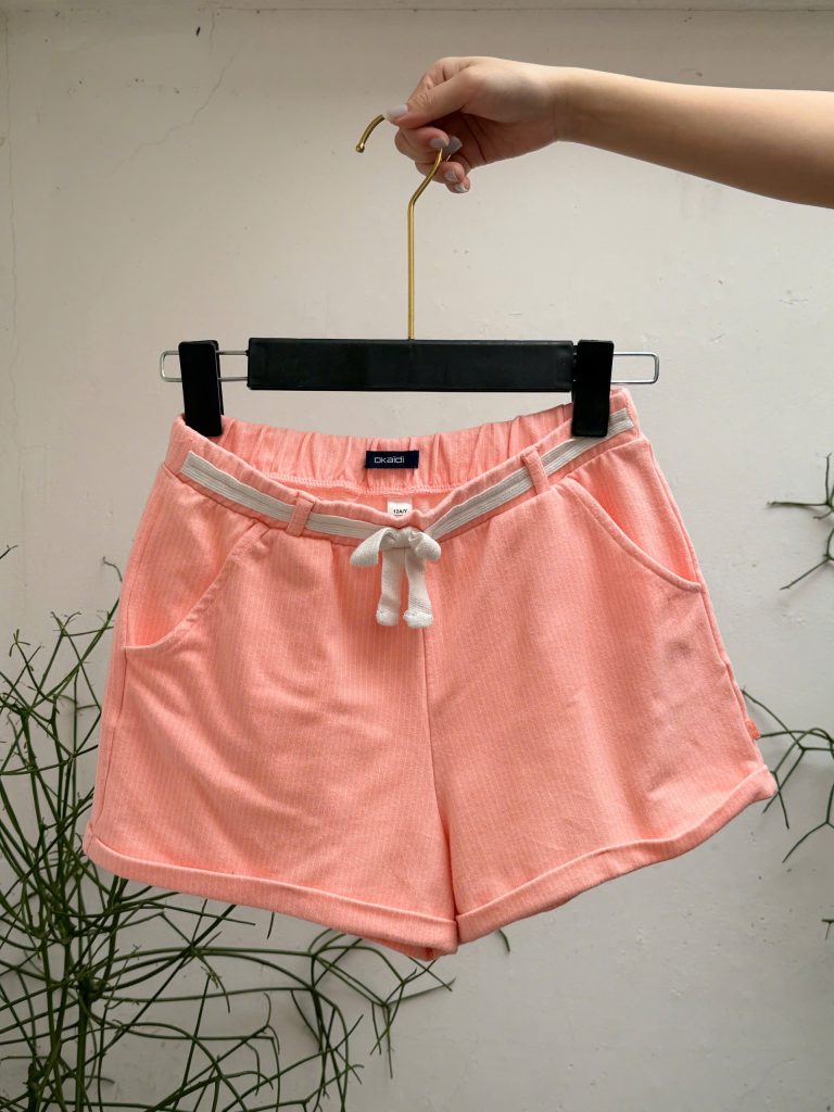 Inspirée Do Si: Pink and comfy shorts, lets go sailing Sailor!